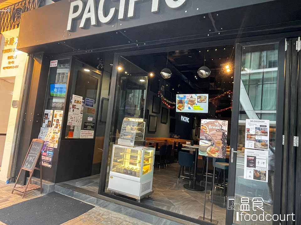 Bar_Pacific